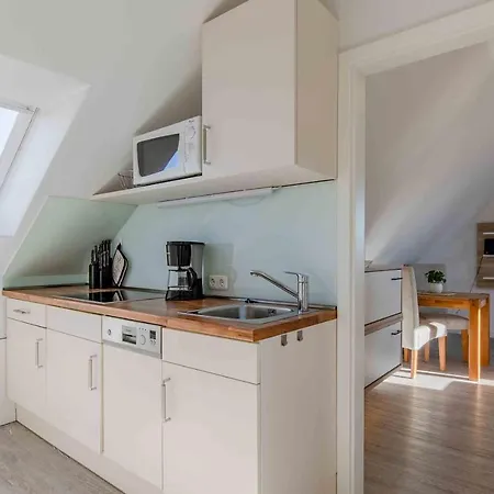 Апартаменты Haus Hoch Am Wind 7 Бюзум