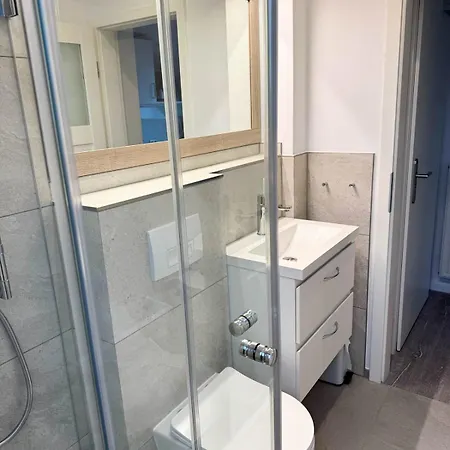 Haus Hoch Am Wind 7 Бюзум